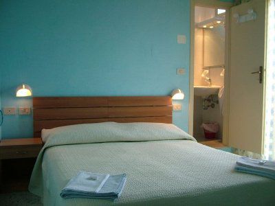 Blitz Hotel Римини Екстериор снимка